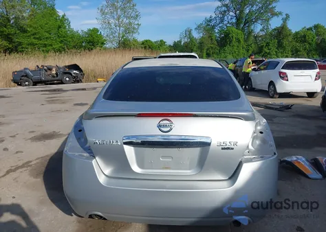 2010 Nissan Altima 3.5 Sr z USA, uszkodzony, nr VIN 1N4BL2AP1AN463380